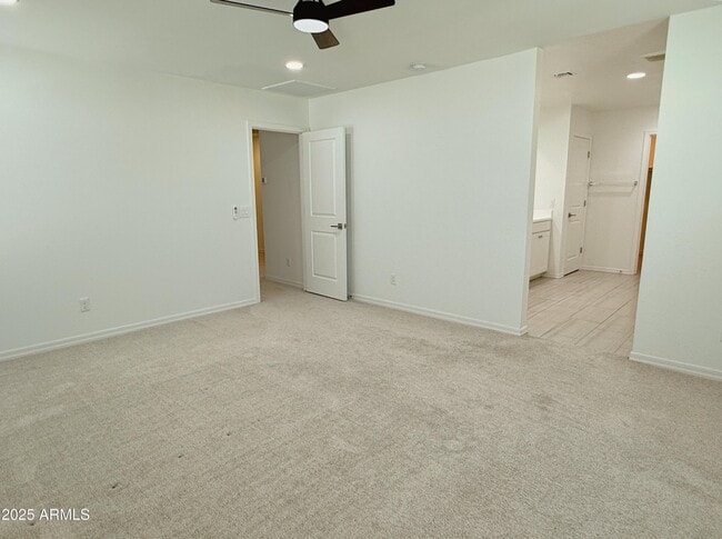Building Photo - 11326 E Unger Ave