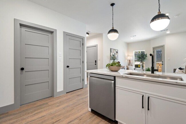 Building Photo - 2450 Wickersham Ln