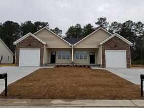 Building Photo - 2245-A Brookville Drive