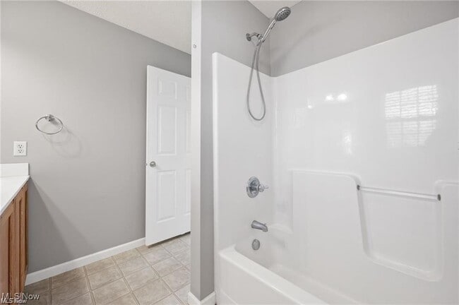 Building Photo - 7419 Meadow Brooke Way