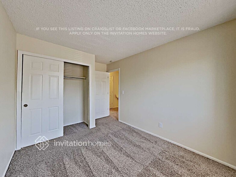 Building Photo - 9636 Lameria Dr
