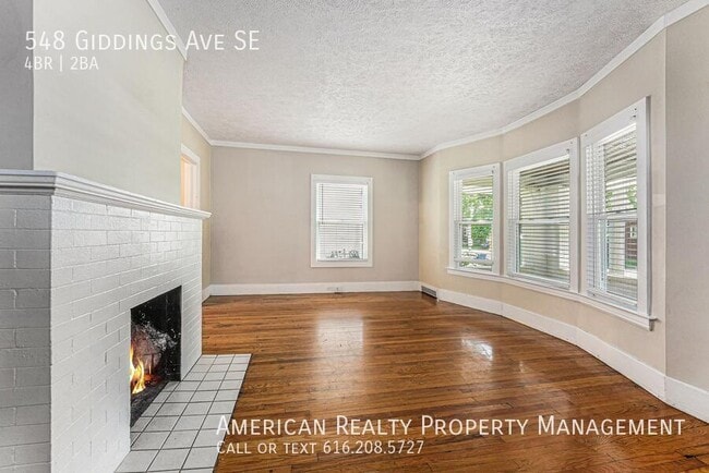 Building Photo - 548 Giddings Ave SE