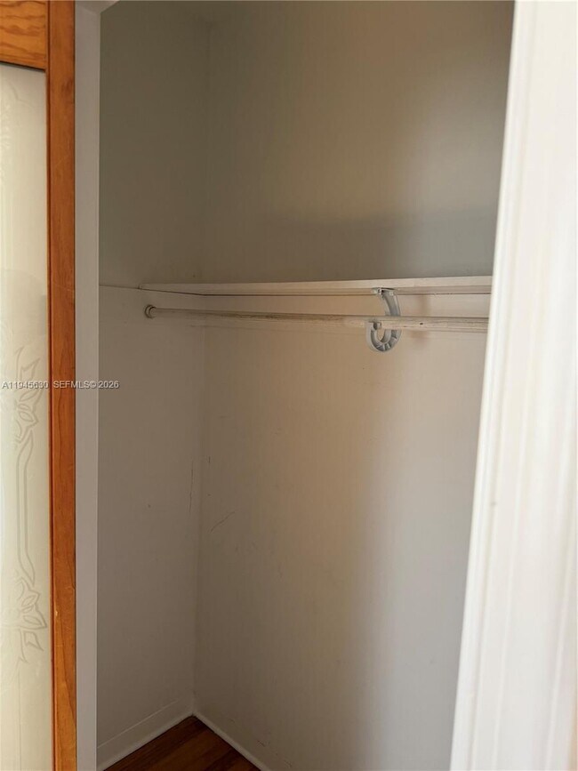 Building Photo - 715 NE 91st St