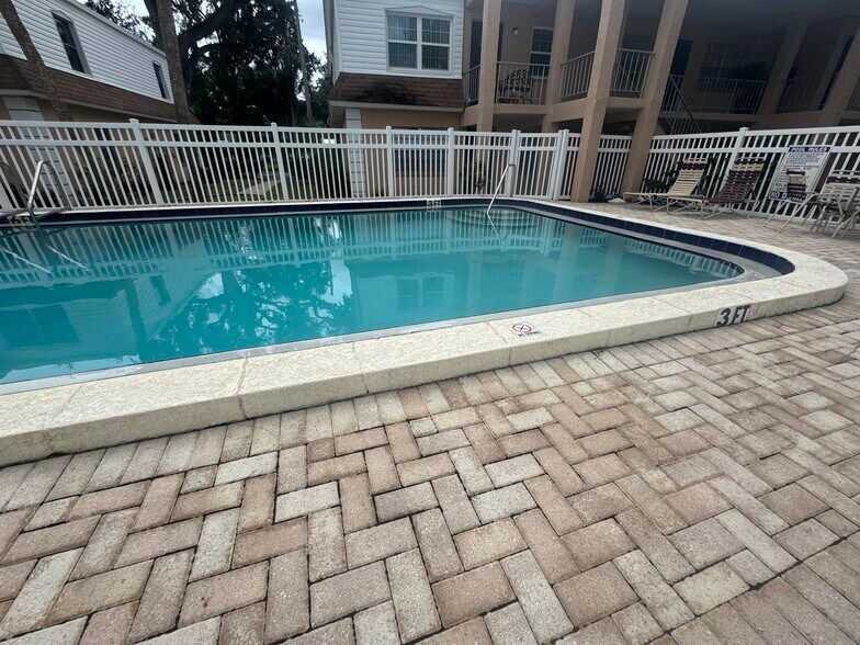 Building Photo - 4725 Christa Ct