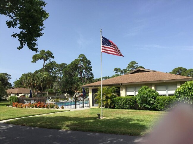 Building Photo - 7061 Bright Creek Dr