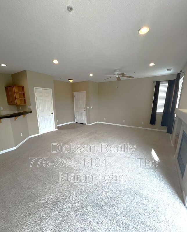 Building Photo - 6230 Ingleston Dr