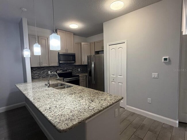 Building Photo - 214 Coral Reef Ct N