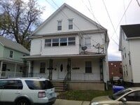Building Photo - 138 Liberty St