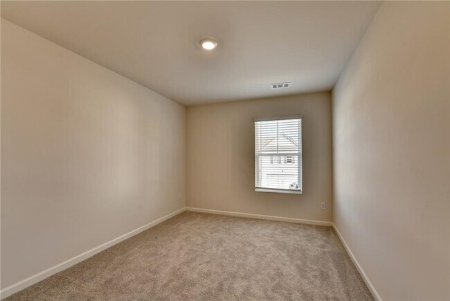 Building Photo - 31 Valleywood Ct