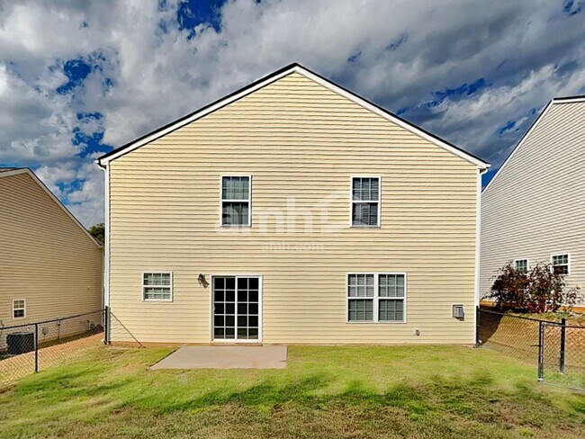 Building Photo - 4662 Abbey Park Rd