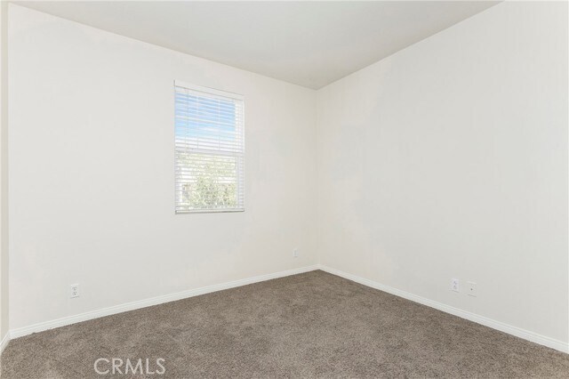 Building Photo - 6634 E Laguna Ct