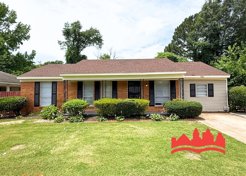Primary Photo - Fully Renovated 3BR/1BA Home
