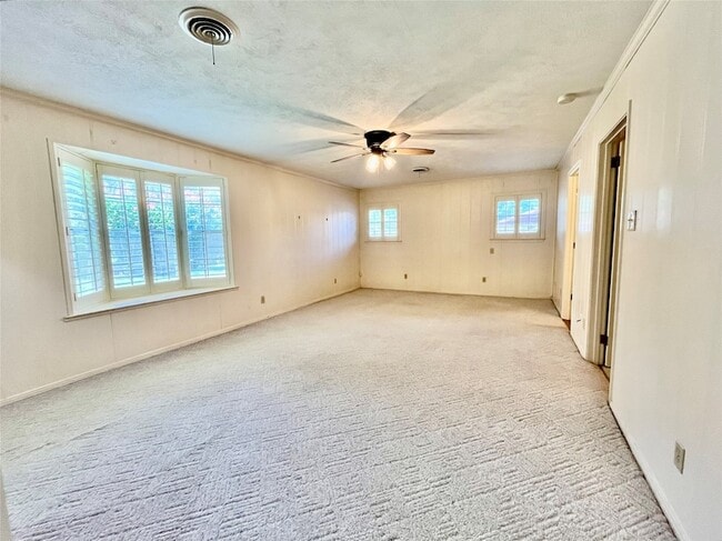 Building Photo - 116 Mill Pond Rd