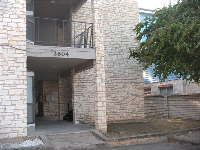Building Photo - 2604 Salado St
