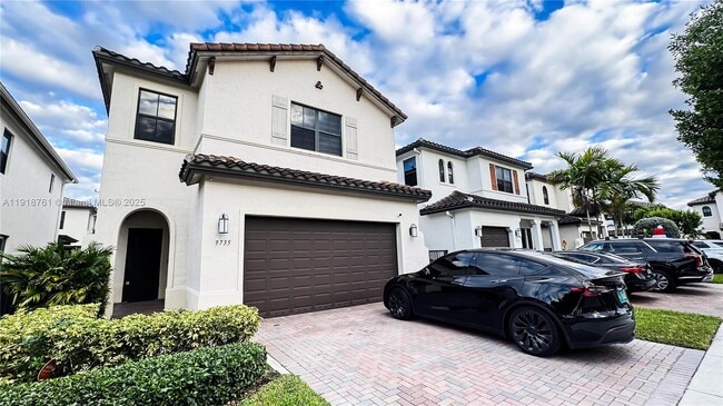 Primary Photo - 9735 W 34th Ct