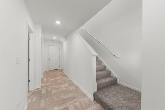 Building Photo - 4219 Chelsea Mnr Cir