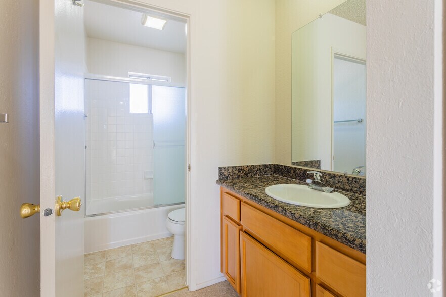 Oakridge Apartments 3655 Pruneridge Ave Santa Clara CA 95051