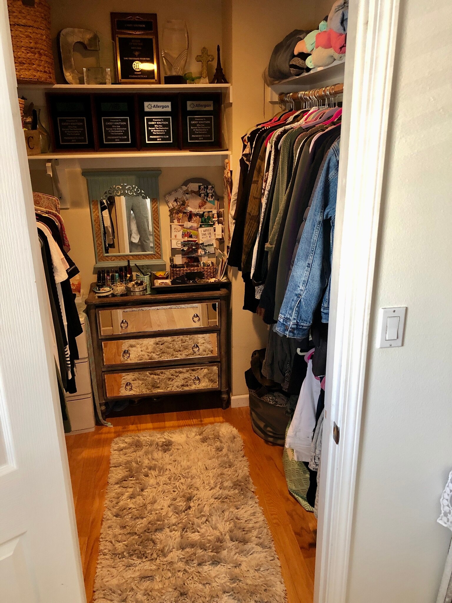 Main bedroom walk-in closet - 210 Whiting St