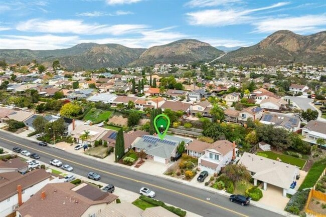 Building Photo - Stunning single-story Vista Del Cerro home with a private backyard oasis designed for effortless ...