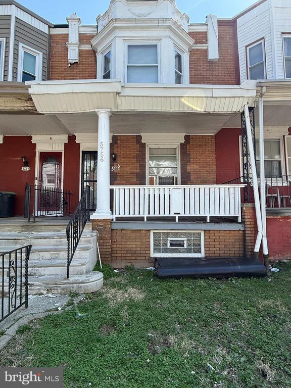 Building Photo - 5756 Hunter St