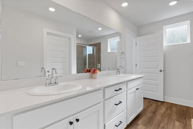 Building Photo - 7103 Terrazzo Cottage Ln