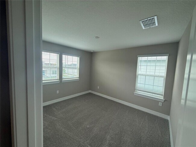 Building Photo - 455 Winter Grv Blvd