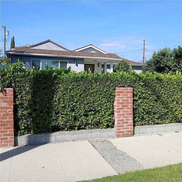 Building Photo - 16043 San Fernando Mission Blvd