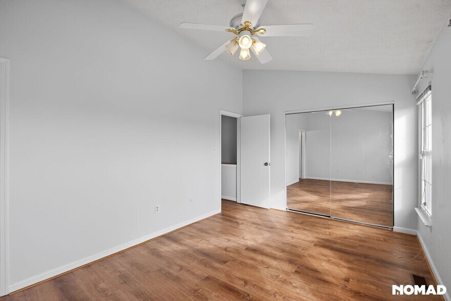 Building Photo - 32 Rocky Brook Ct