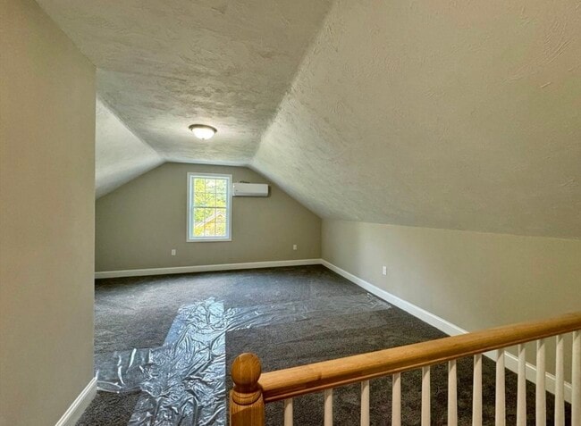 Building Photo - 118 Prospect St