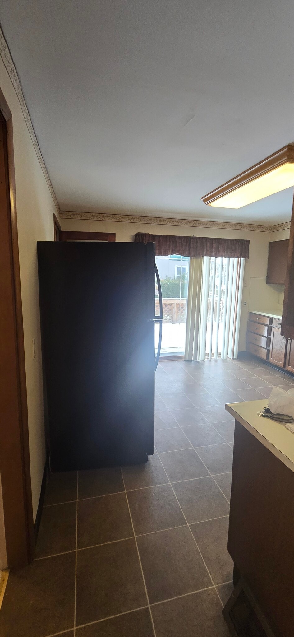 Building Photo - 161 Thayer St