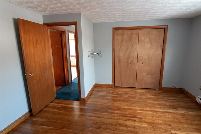 Building Photo - 87 Auburn St