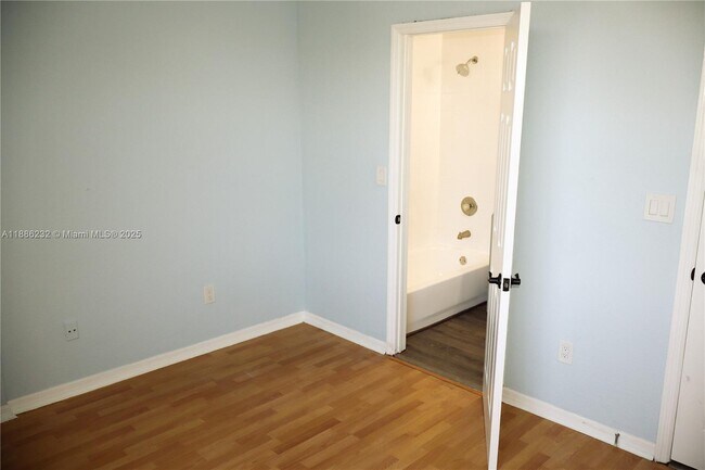 Building Photo - 711 SW 148th Ave