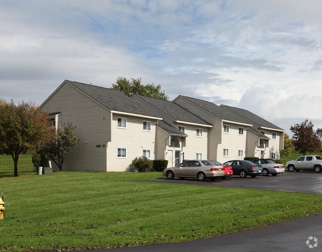 Cicero Clay, NY Apartment Finder