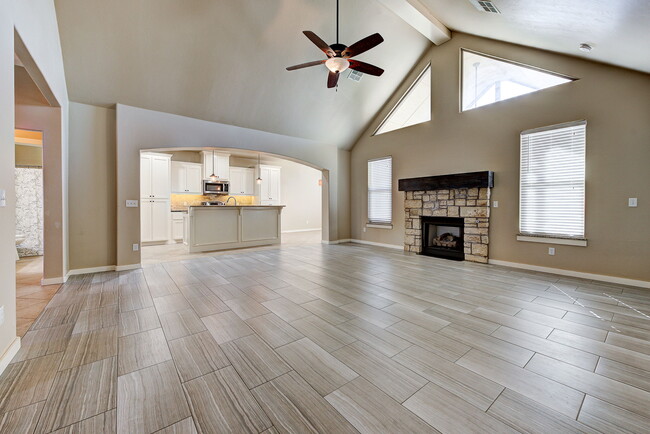 Building Photo - 2300 Bretford Way