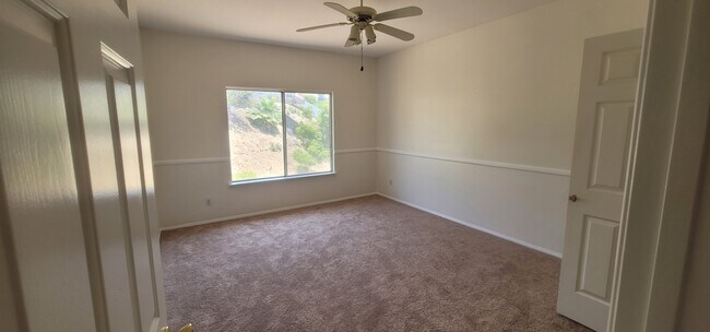 Building Photo - 7425 Bear Creek Ct