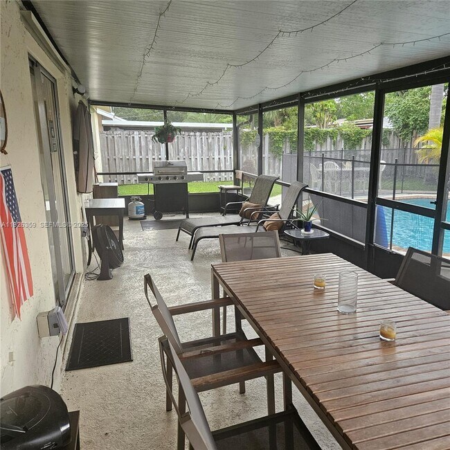 Building Photo - 11461 NW 45th Pl