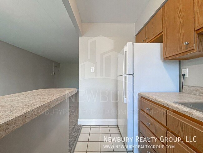 Building Photo - 1459 Poplar St