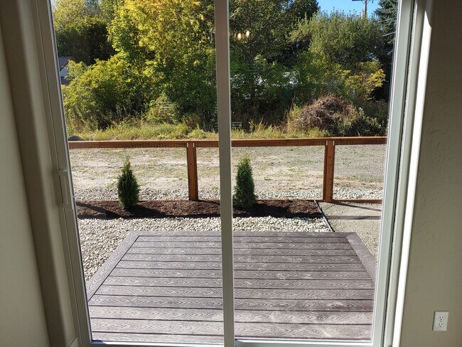 Building Photo - Downtown Sandpoint - New Custom Home!