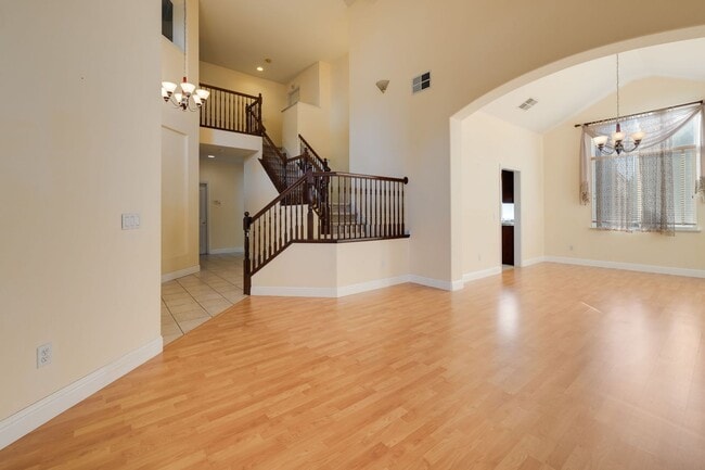 Building Photo - 9538 Fox Wind Ct