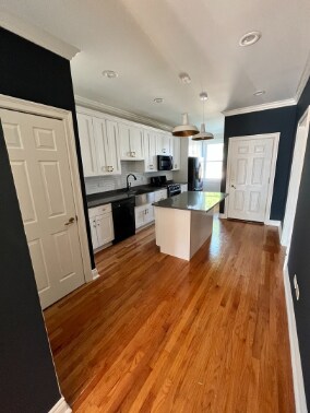 Building Photo - 2338 N Ridgeway Ave