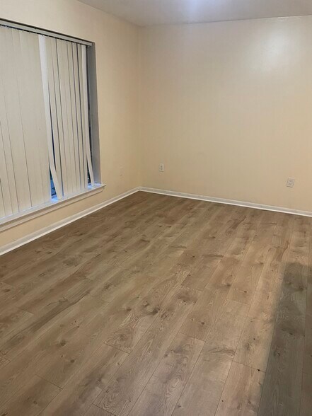 Building Photo - 8479 Greenbelt Rd