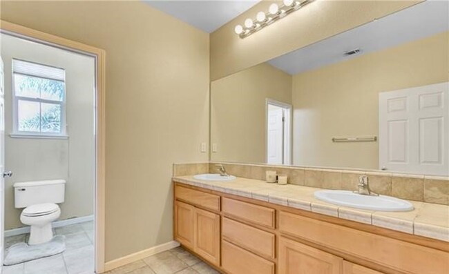 Building Photo - DREAMY 5 Bed/3 Bath OASIS - Discovery Bay