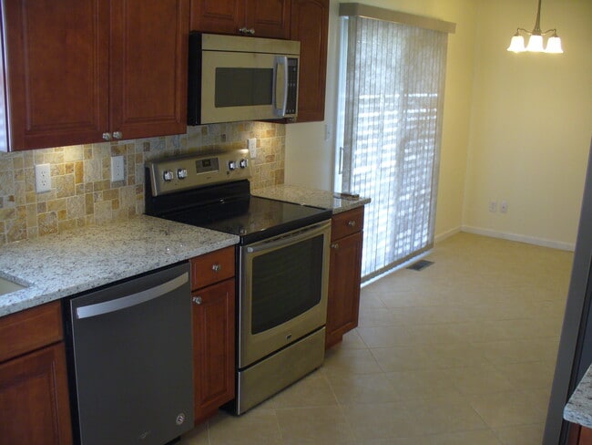 Building Photo - 2469 Sutter Pky