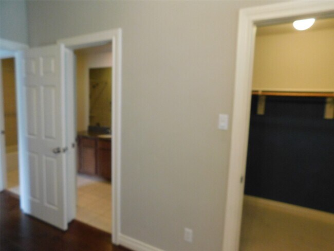 Building Photo - 2615 Starboard Point Dr