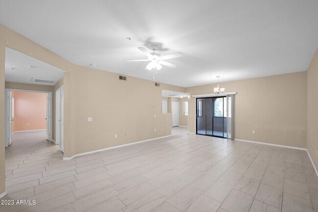 Building Photo - 9555 E Raintree Dr