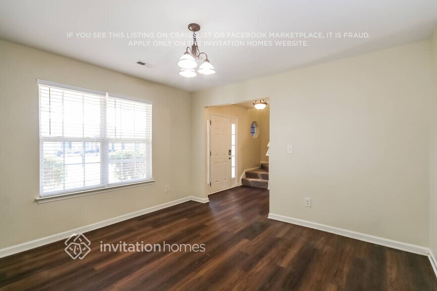 Building Photo - 105 Arbridge Ct