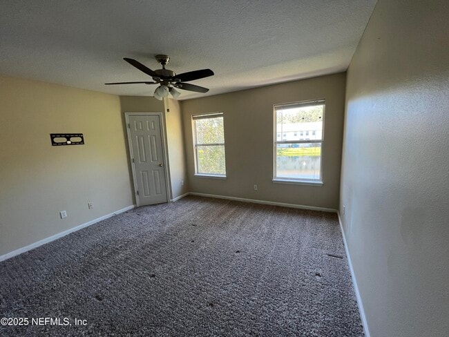 Building Photo - 621 Southbranch Dr