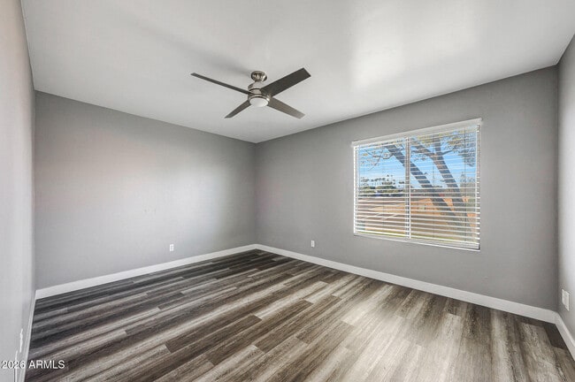 Building Photo - 1001 N Granite Reef Rd