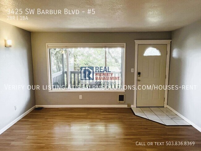 Building Photo - 3425 SW Barbur Blvd