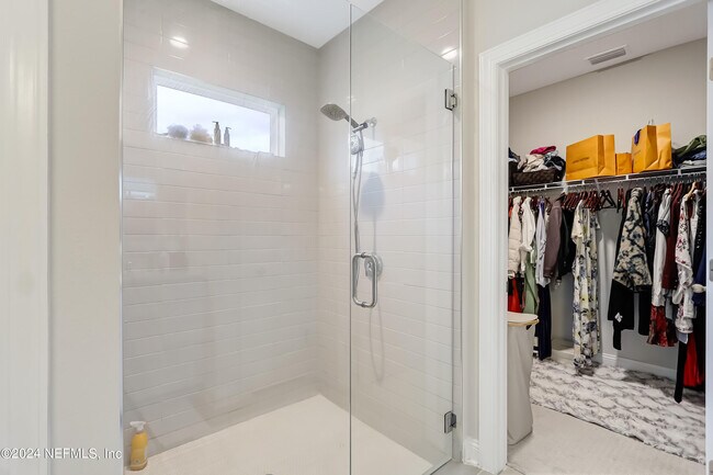 Building Photo - 295 Morning Mist Ln